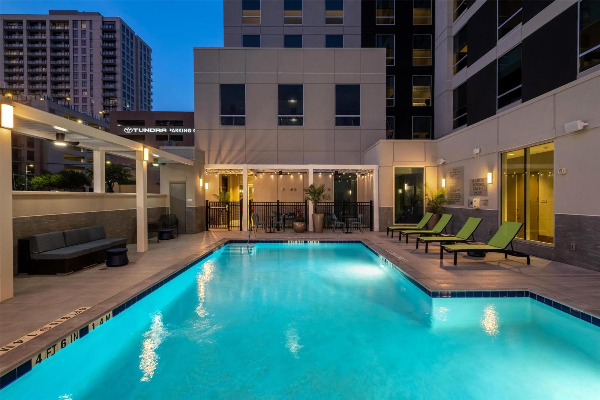Home2 Suites By Hilton Houston Downtown Convention Center Luaran gambar
